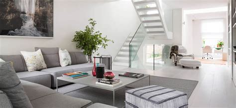 British interiors offer the highest quality home furnishings from marble dining sets to luxury belverdere sofa sets. Beautiful interiors made beautifully simple with Decology ...