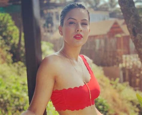 Nia sharma (instagram) everyone has been on the edge of their seats ever since karan johar announced that a wild card entry will take place on bigg boss ott. Want A Great Figure Like Nia Sharma? Check Out Her Workout Regime And Diet Plan