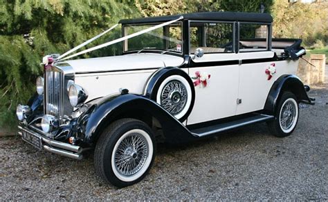 A small deposit secures your car for your wedding day, balance not due until two weeks before your wedding. Vintage Wedding Car | Vintage Wedding Car Hire in Rochford ...
