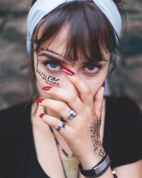 Small Face Tattoos Female 100 Small Face Tattoos Ideas An Ultimate Guide May 2021 Maybe