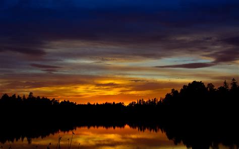 Download Wallpaper 3840x2400 Sunset Lake Trees Silhouettes Dark