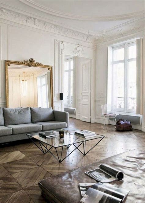 A Dreamy Parisian Style Apartment Apartementdecor Chic Apartment