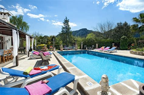 Villa Oliveras In Pollensa, Majorca | Villa Plus