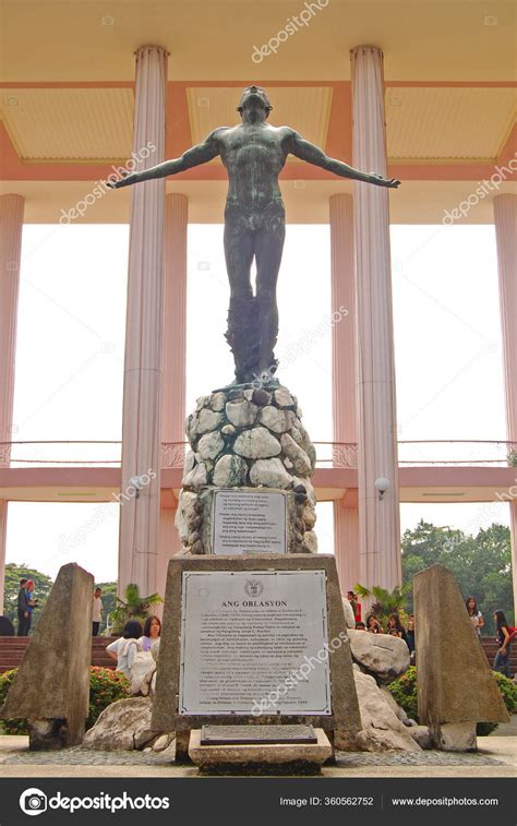 Quezon City Oct Oblation Statue University Philippines October 2015