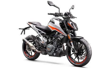 It is available in 1 variants in the malaysia. KTM 390 Duke 2021 - KTM Autonova