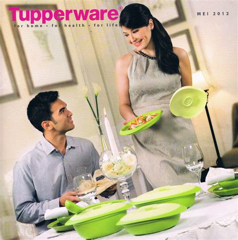 Salah satunya dengan katalog promo tupperware mei 2021 yang menyajikan beragam peralatan dan perlengkapan dapur dengan tampilan cantik. DiniTupper Shop: Katalog Reguler Tupperware Baru per Mei 2012