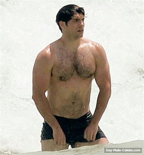 Henry Cavill Paparazzi Shirtless Beach Photos The Nude Male