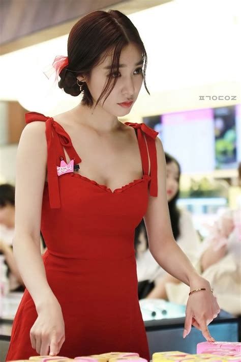 Tiffany Looks Cute And Sexy In This Red Dress Kpop News