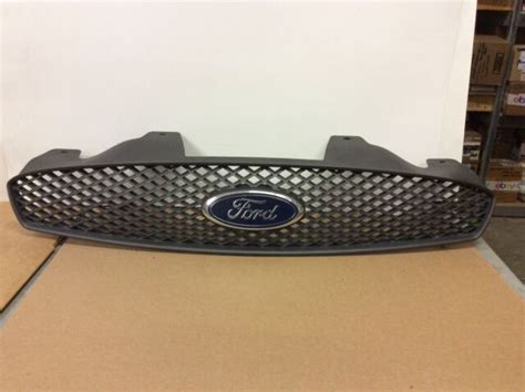 Oem 2004 2007 Ford Taurus Grill Assembly Grille Ebay