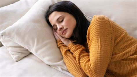 Your Body Needs A Good 8 Hours Of Sleep Every Night Heres Why India Tv