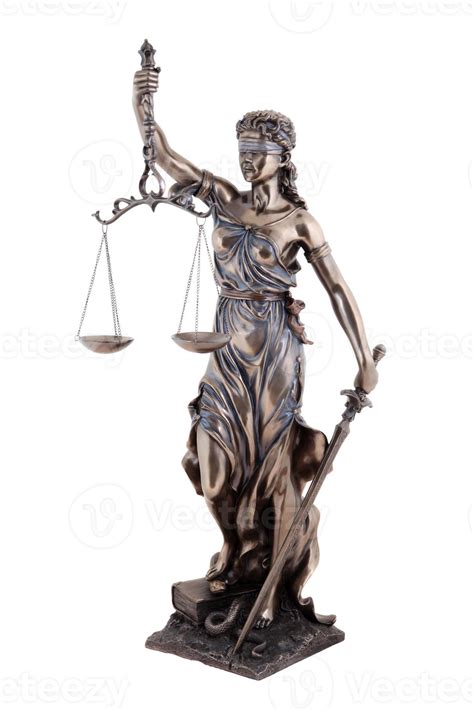 Estatua De La Justicia Themis Diosa Griega Mitológica Aislada 1048555