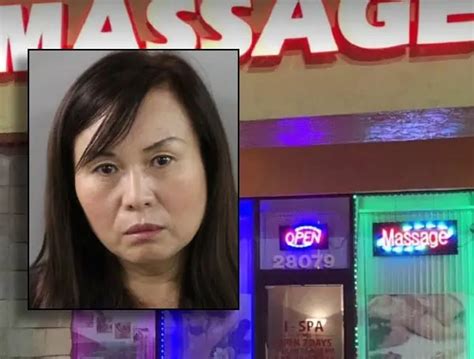 happy ending florida woman arrested after she grabs detective groin during massage