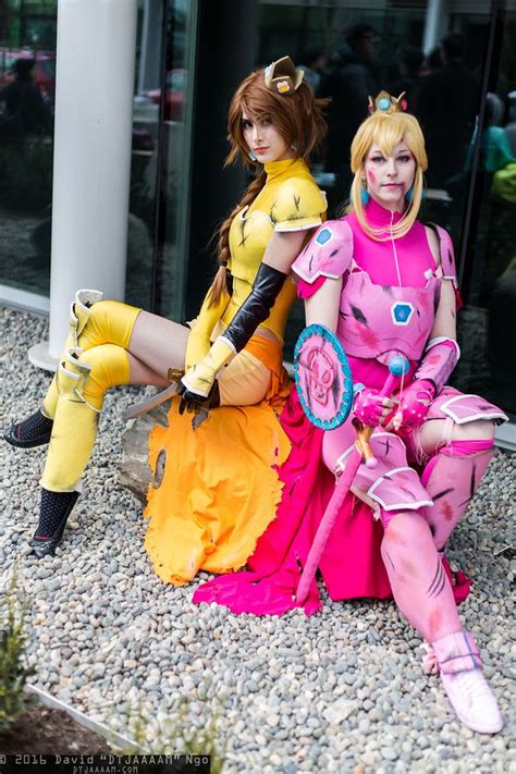 princess daisy and princess peach more mario cosplay cosplay diy cosplay outfits halloween