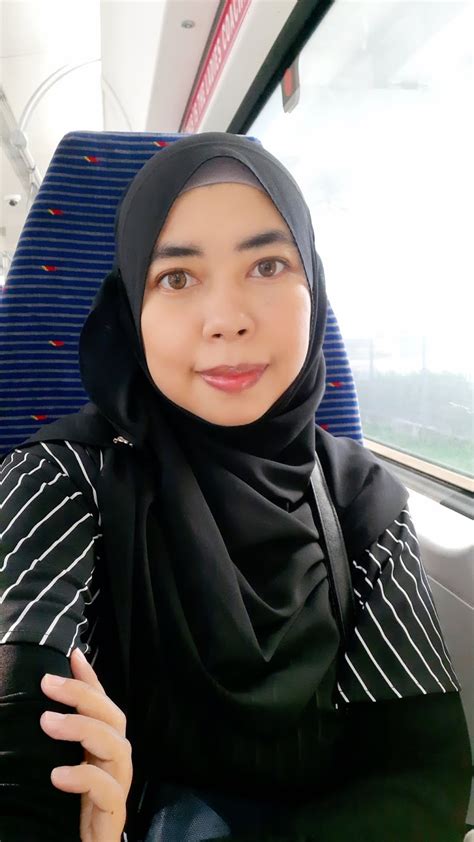 Makanan yang dihinggapi lalat atau dimakan lipas ,jika dimakan oleh manusia akan menyebabkan keracunan makanan dan seterusnya diserang penyakit yang serius. Buang Tahi Lalat Hidup Dan Bulu Halus Di Bahagian Muka ...