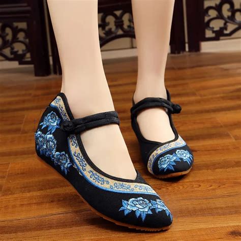 2018 Fashion Shoes Women Spring Spring Chinese Mary Janes Flat Casual