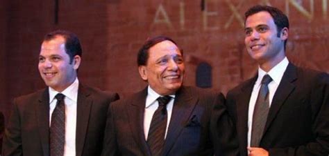 تلویزیون اینترنتی امام رضا (ع). كيف تطور ظهور عادل إمام مع نجليه رامي ومحمد فنيًا؟ القصة ...