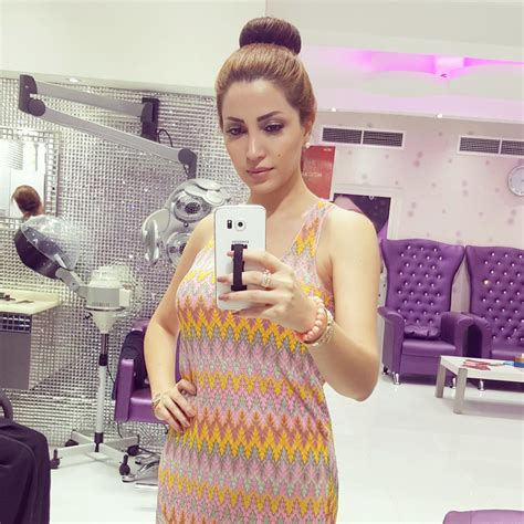Born february 15, 1982)1 is a syrian actress and singer of palestinian and algerian descent. نسرين طافش on Twitter: "تابعوني عالسناب تشات .. 👻 My ...