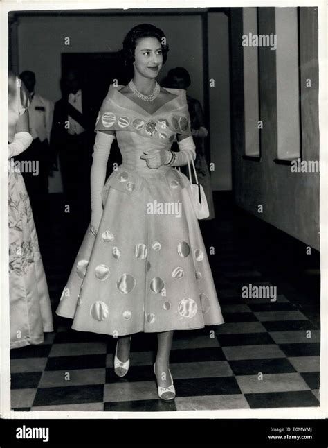 Sep 26 1956 Has Princess Margaret Set A New Fashion Photo Shows
