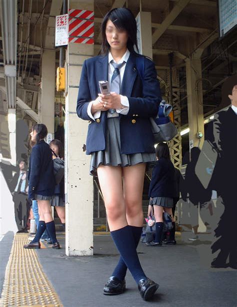制服迷你裙排行 日本女子高中生裙子最短的地区3dm单机