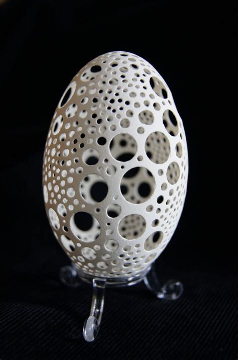 Artist Piotr Bockenheim Puts Your Easter Egg Decorating To Shame With His Intricately Carved