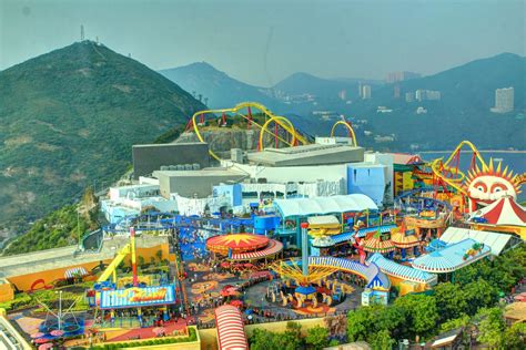 Ocean Park In Hong Kong Hootelandtravelandtourism