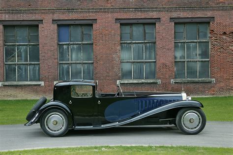 Excelente 143 1930 Bugatti Type 41 Royale En Negro Y Azul Con Apertura