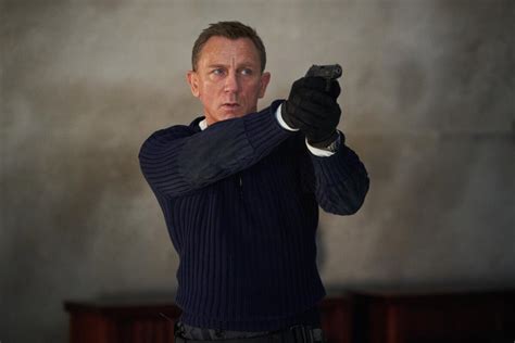 No Time To Die Explaining Daniel Craigs Final Bond Movie Los