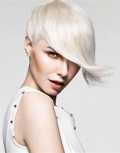 We did not find results for: Faites ressortir votre douceur et force féminine en osant ...