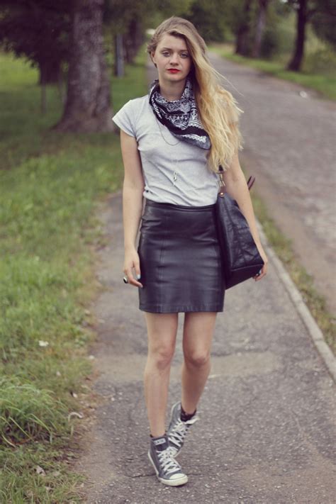 Cant Stop Fashion Leather Skirt Womens Fashion Blog