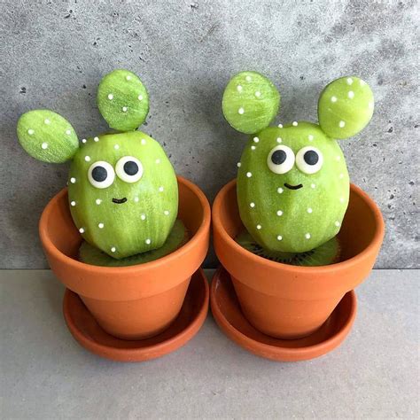 An expert explains how a cactus can survive. One #badjokes coming up 😜 What do you call a human that's ...