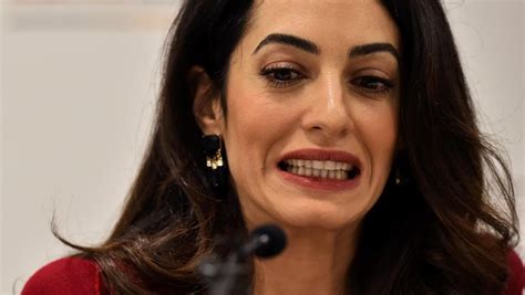 Erstes bild von alamuddin im hochzeitskleid veroeffentlicht duesseldorf bisher george clooney und amal alamuddin. Amal Clooney: A Figure of Hope for Everyone but the ...