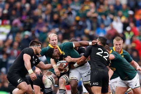 South Africas First Black Rugby Captain Kolisi Brushes Off Racial