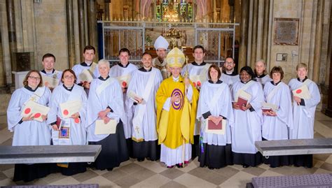 fourteen new deacons welcomed into the diocese of chichester diocese of chichester