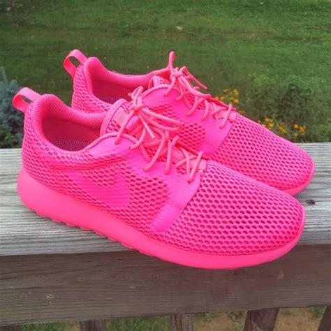 Womens Nike Roshe One Hyper Breathe Pink Nike Shoes Nike Shoes