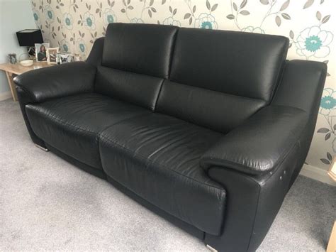 2 And 3 Seater Black Leather Sofas In Lenzie Glasgow Gumtree