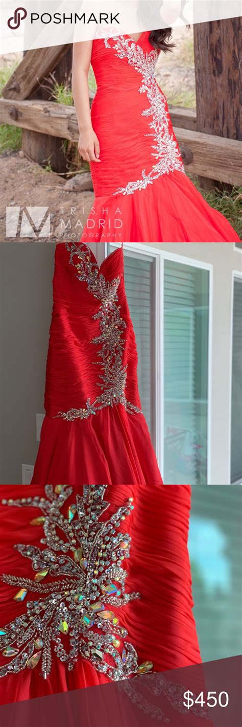 If you are looking to impress that special guy, there is no doubt his eyes will be on you in this gorgeous dress. Red Mac Duggal dress Beautiful red ball gown by Mac Duggal ...