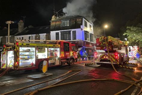 Richmond Restaurant Fire Sees 70 Firefighters Tackle Huge Blaze