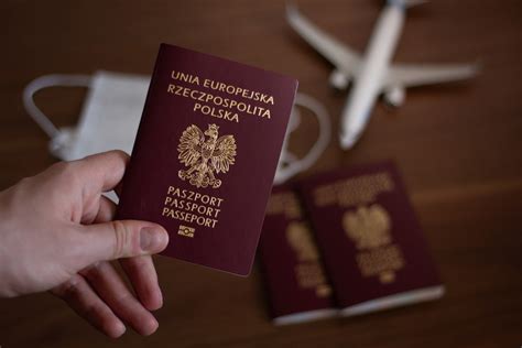 Ile Kosztuje Wyrobienie Paszportu I Ile Trzeba Czeka Na Z O Enie