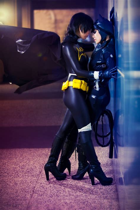 Batgirl Vs Catwoman Rpics