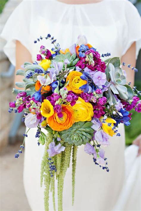 16 bright and cheerful summer bridal bouquets weddingsonline