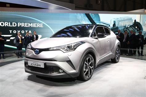 Toyota shīeichiāru) is a subcompact crossover suv produced by toyota. Toyota C-HR : qui sont les rivaux du nouveau crossover hybride ? - Photo #2 - L'argus