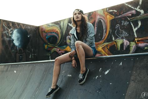 Pin By Kat Strachan On Photoshoot 2023 Skater Photography Skater