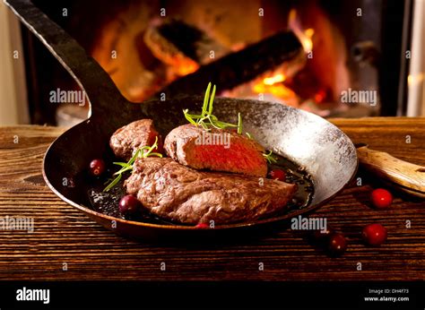 Pan Fried Beef Hi Res Stock Photography And Images Alamy