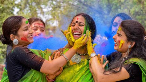 When Is Holi 2021 Date Time Of Holika Dahan Significance And Other