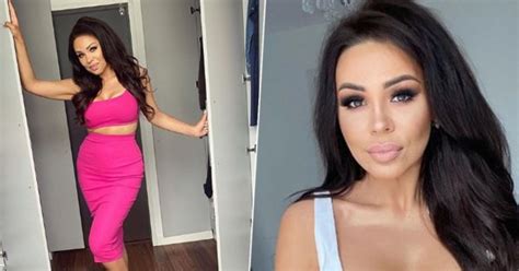 Sylwia bomba, sylwia bomba wywiad, sylwia bomba ślub, sylwia bomba instagram, sylwia bomba partner, gogglebox sylwia bomba, видео sylwia bomba o niestosownym stroju ze ślubu. Sylwia Bomba w samym bikini pokazuje, jak wygląda naprawdę. Kobiety są jej wdzięczne za to zdjęcie