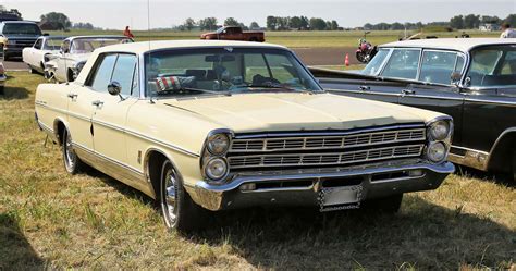 Here S What Collectors Should Know About The Ford Galaxie