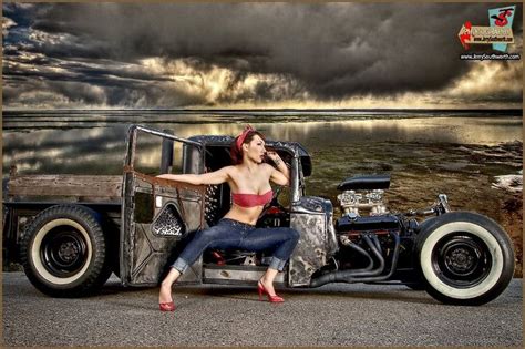 Hot Rods And Naked Pinup Girls New Porno