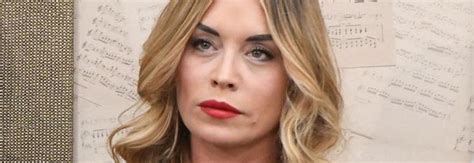 Ecco le sue storie più importanti. Grande Fratello Vip, Elenoire Casalegno minaccia di uscire ...