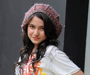 Gambar 5 foto artis remaja tampan ganteng indonesia ahmad sumber : Egi John Panggil Marshanda Istri? | TeknoFlas.com