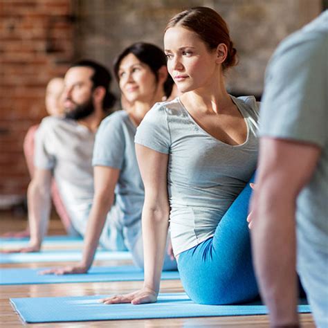🥇 Top Die Besten Tipps Für Yoga Einsteiger 🤔
